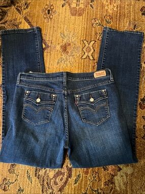 Levi's Women's Indigo Bootcut Jeans with Back Pocket Rivets